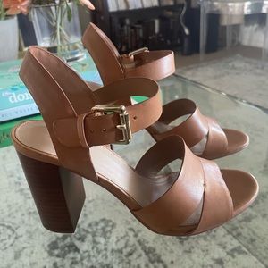Aldo Caparosa sandal in Cognac, size 7